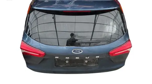 Ford Focus Tailgate/trunk/boot lid