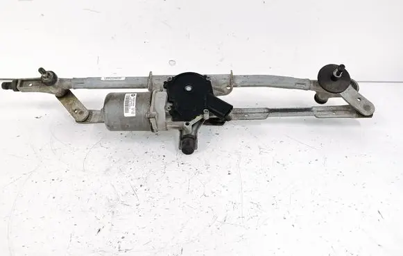 Front wiper linkage and motor