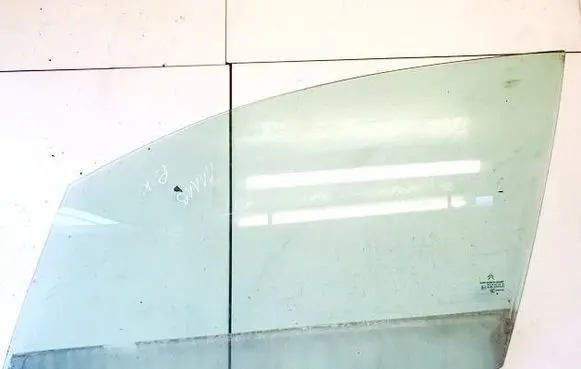 Peugeot 508 Front door window glass four-door DOT39AS2M34