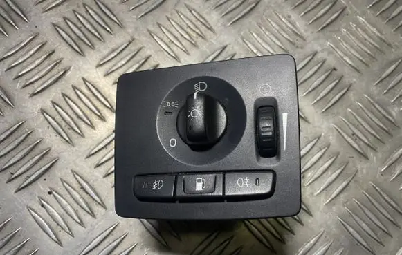 Volvo V50 Light switch 30739299 05W15T