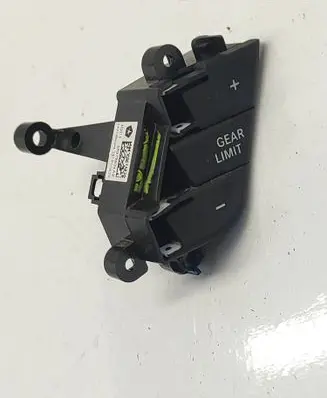 Dodge RAM Steering wheel buttons/switches 68379834AB 45301S 331910629