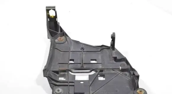 Porsche Boxster 986 Headlight/headlamp mounting bracket 99663104200