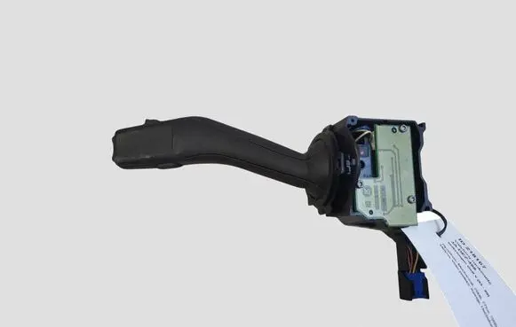 Volkswagen Golf V Wiper control stalk 1K0953519A