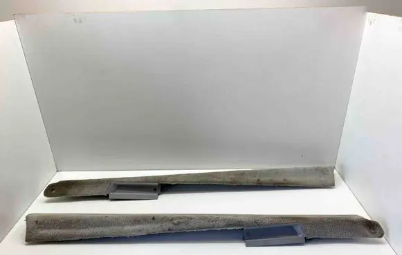 Mercedes-Benz SL R129 sill trim set (inner) A1296800235 A1296800135
