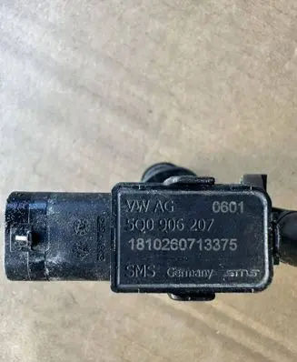 Audi A5 Vacuum line/pipe/hose 5Q0906207