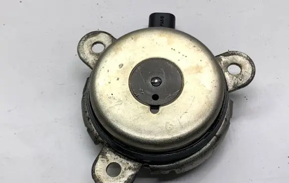 Ford Focus Camshaft position sensor CM5G6M280FA