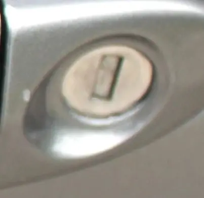 BMW 6 E63 E64 Front door lock (next to the handle) 