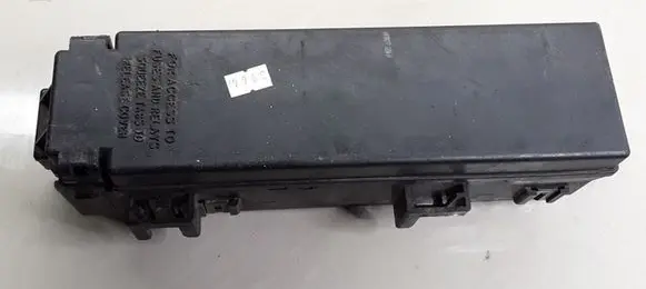 Jeep Grand Cherokee (WJ) Fuse module A29004306 72472M04848879AA1889A13C04671167