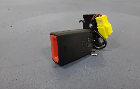 Volvo S60 Front seatbelt 34150325