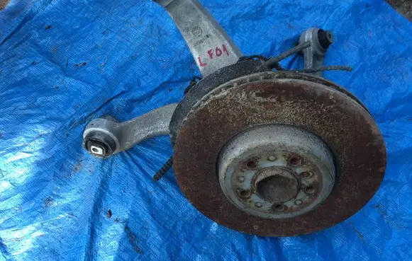 BMW 7 F01 F02 F03 F04 Front wheel hub spindle knuckle BMW F01 ZWROTNICA PRZÓD WAHACZE LEWA