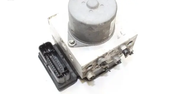 Ford Mondeo MK IV ABS Pump 7G912C405AA