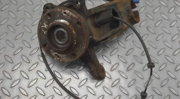 Peugeot 2008 II Front wheel hub