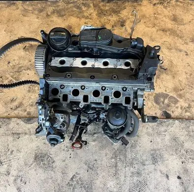 Volkswagen PASSAT B6 Engine 03L021A V400 80H6H