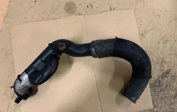 Ford Focus Intercooler hose/pipe 003524