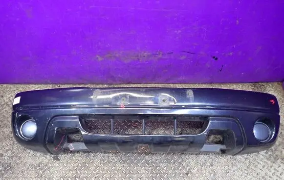 Suzuki Grand Vitara I Front bumper 