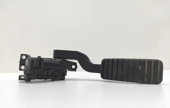 Renault Laguna II Accelerator throttle pedal 8200003392