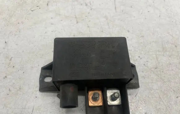 Mercedes-Benz E W211 Other relay A0025426419 0332002167