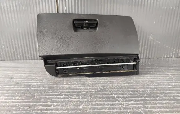 BMW 3 E92 E93 Glove box 7146451 7394120