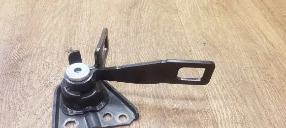 BMW 1 F40 Seat back rest lock catch 7469495