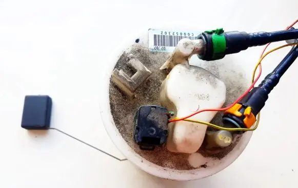 Mazda 6 Fuel level sensor 880552