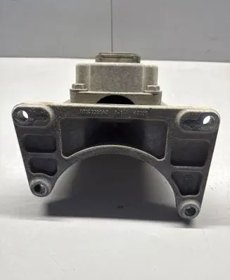 Dodge Charger Gearbox mounting bracket 05147200AD
