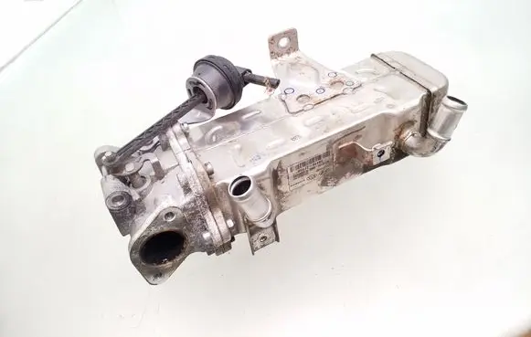 Hyundai ix35 EGR valve cooler 284162F140