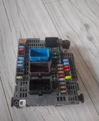 Citroen C4 Grand Picasso BSM Control unit 9674921580