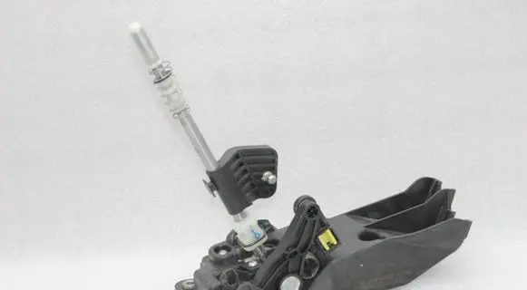 Nissan X-Trail T32 Gear shifter/selector 341015397R 3410200Q0A