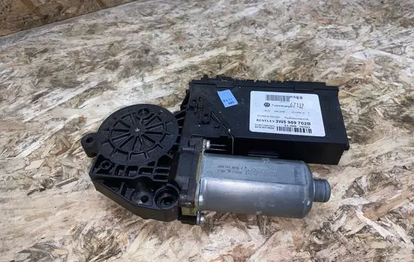 Bentley Flying Spur Front door window regulator motor 3W5959702B