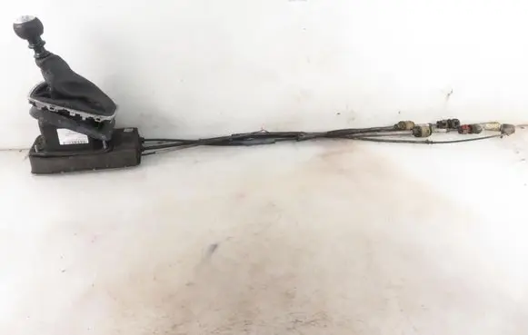 Citroen C5 Gear shifter/selector 9683949180