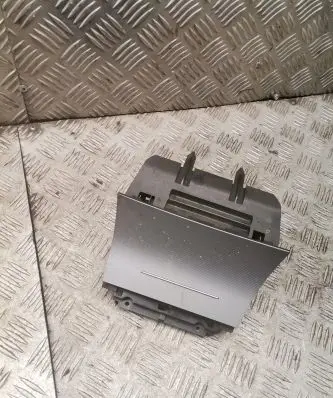 Skoda Octavia Mk2 (1Z) Glove box 1z1863077a