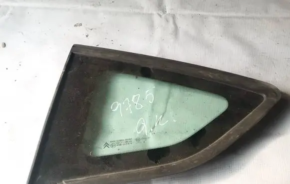 Citroen C5 Rear side window as2