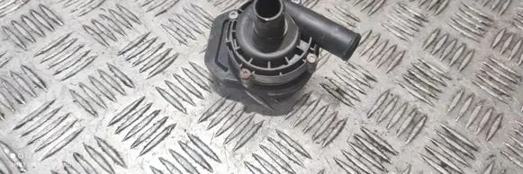 Mercedes-Benz GLC X253 C253 Electric auxiliary coolant/water pump A2118350028