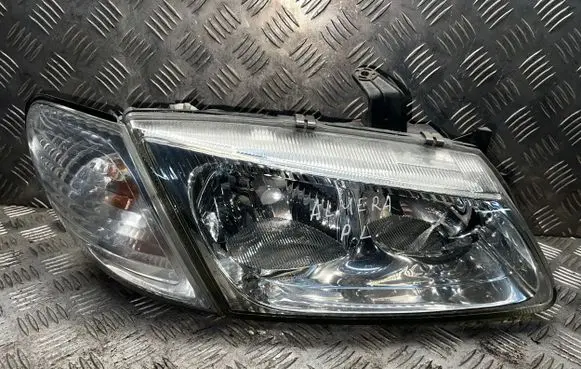 Nissan Almera Tino Headlight/headlamp