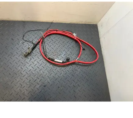 BMW 6 E63 E64 Positive cable (battery) 9243092 50174495 6194474