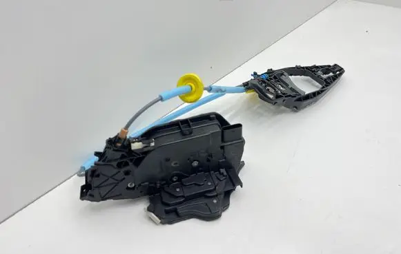 BMW 2 F44 Rear door lock 7956143 A071875 17756710