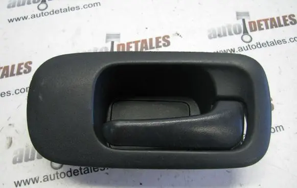 Honda CR-V Front door interior handle