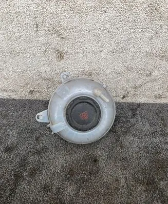 Volkswagen Golf VII Coolant expansion tank/reservoir 5Q0121407G