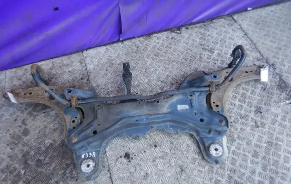 Volkswagen Golf IV Front subframe