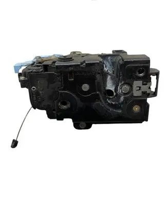 Porsche Cayenne (9PA) Rear door lock 7L0839015 991609101