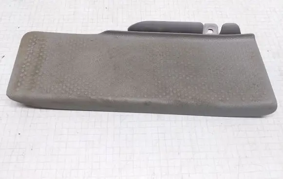 Volkswagen Golf V Other sill/pillar trim element 1K1864777B