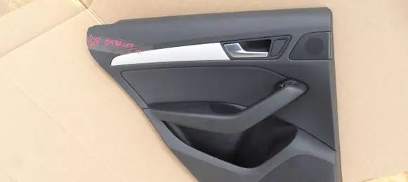 Audi Q5 SQ5 8R Rear door card panel trim