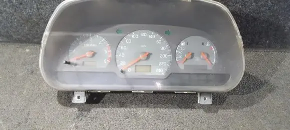 Volvo S40, V40 Speedometer (instrument cluster) 30864182007 30864002004