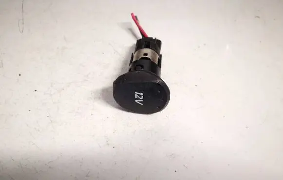 Renault Laguna III Cigarette lighter 739412v