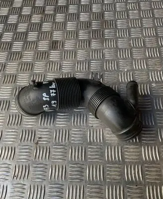 Audi A3 S3 8P Air intake hose/pipe 3C0129654M