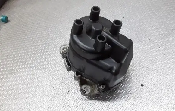 Honda Accord Spark distributor D4T9607