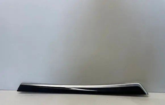 BMW 5 F10 F11 Front door trim bar 9171782