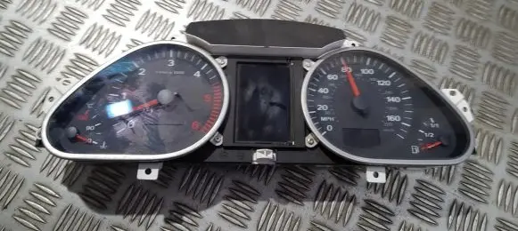 Audi A6 S6 C6 4F Speedometer (instrument cluster) 4f0920950l