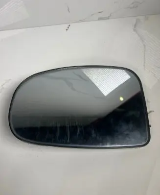 Toyota Prius (XW30) Wing mirror glass 