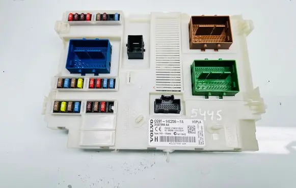 Volvo V70 Fuse module CG9T14C256FA 31327994AA 3659AF01125TP